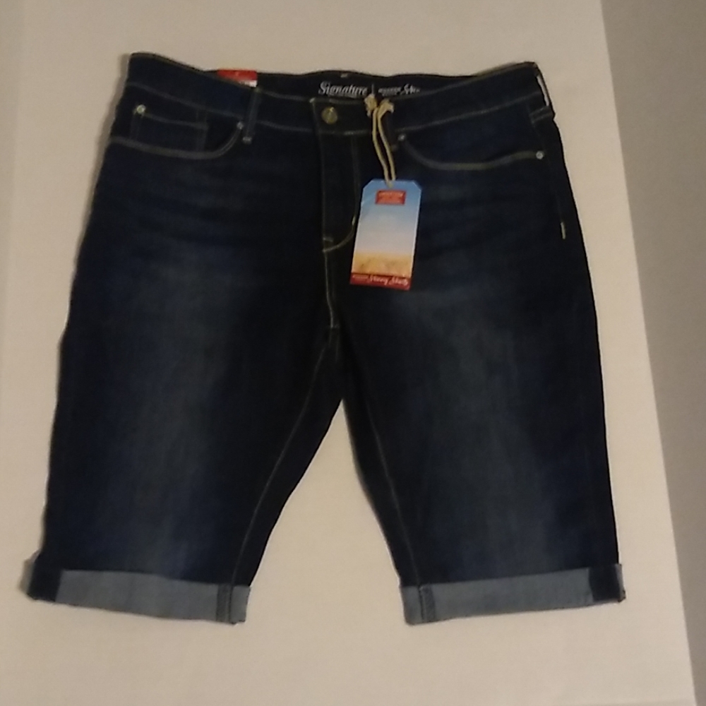 Levi's signature modern skinny shorts